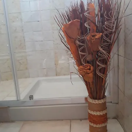 דירה Alchia